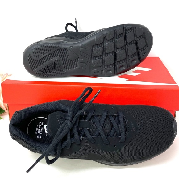 Nike Air Max Oketo Black Canvas W AUTHENTIC - Picture 2 of 10